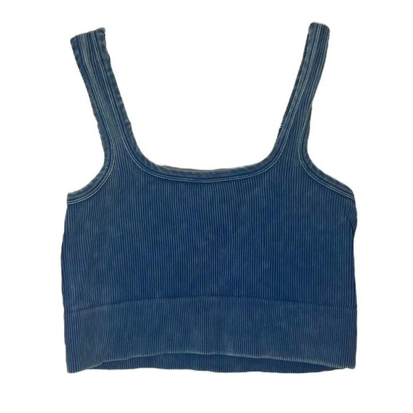 Zenana Cropped‎ Tank - Picture 1 of 3